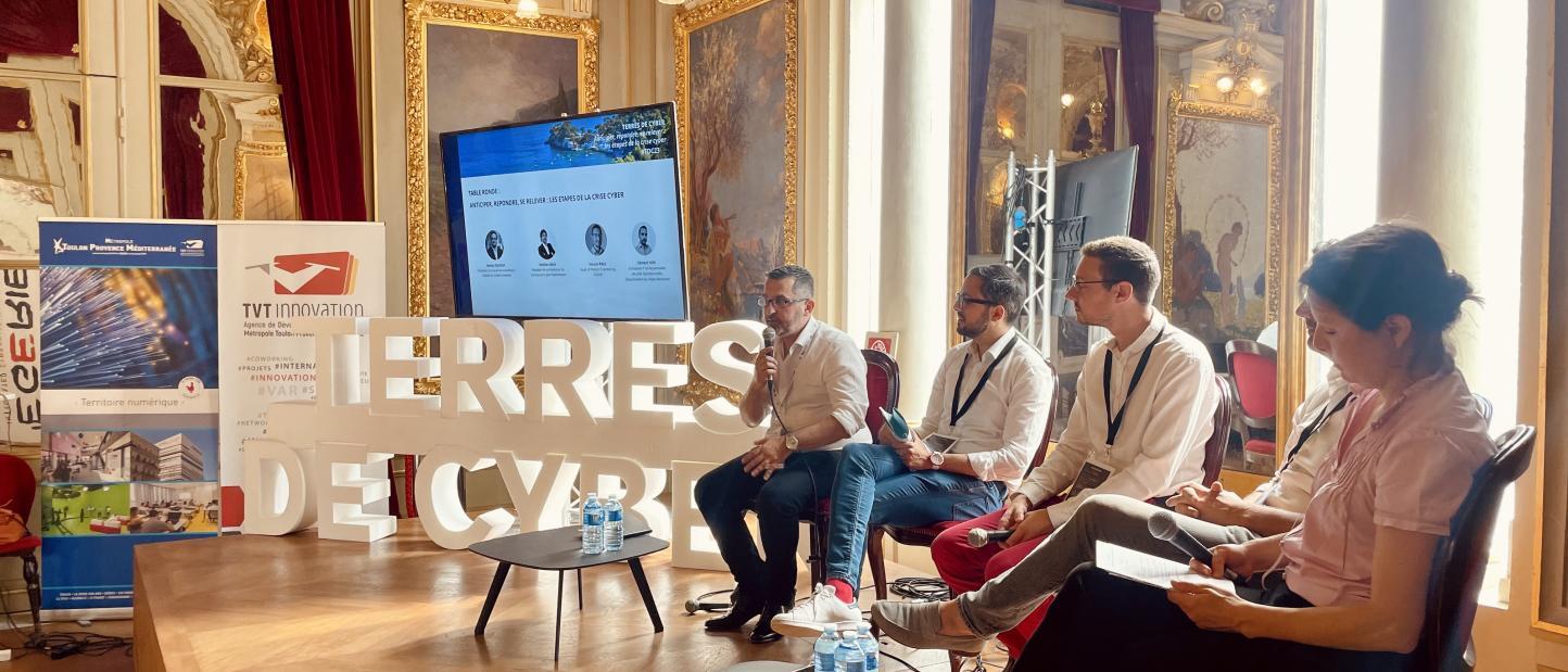 Photo Terre de Cyber 