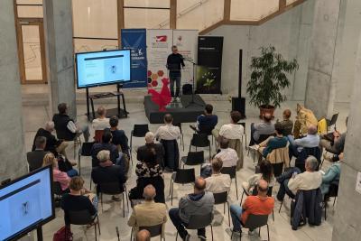 Agrandir l'image 10 sur 14, fenêtre modale