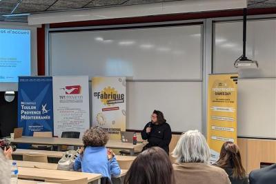 Agrandir l'image 17 sur 19, fenêtre modale