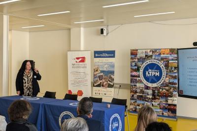 Agrandir l'image 8 sur 17, fenêtre modale