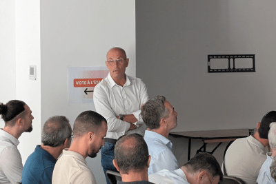 Agrandir l'image 11 sur 16, fenêtre modale
