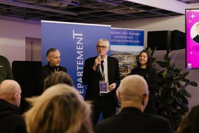 Agrandir l'image 4 sur 66, fenêtre modale