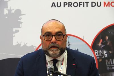 Agrandir l'image 33 sur 132, fenêtre modale