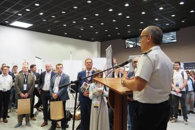 Agrandir l'image 40 sur 132, fenêtre modale