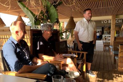 Agrandir l'image 12 sur 33, fenêtre modale