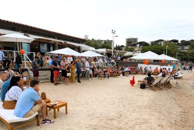 Agrandir l'image 8 sur 18, fenêtre modale