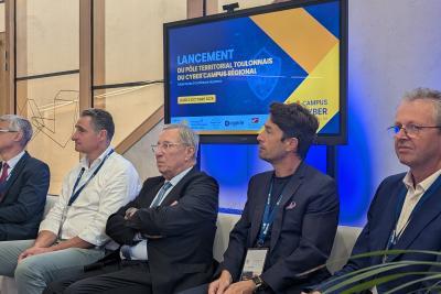 Agrandir l'image 9 sur 16, fenêtre modale