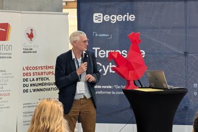 Agrandir l'image 2 sur 16, fenêtre modale