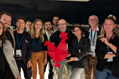 Agrandir l'image 16 sur 16, fenêtre modale