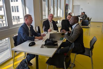 Agrandir l'image 26 sur 27, fenêtre modale