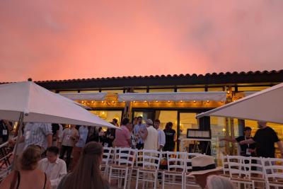 Agrandir l'image 16 sur 18, fenêtre modale