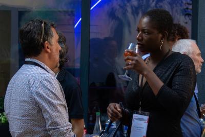 Agrandir l'image 12 sur 58, fenêtre modale