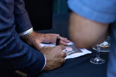 Agrandir l'image 16 sur 58, fenêtre modale