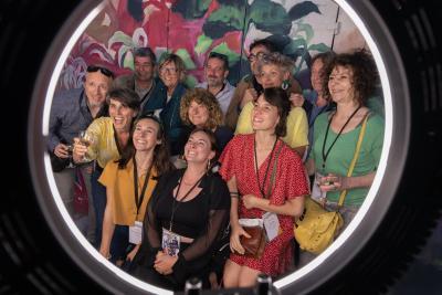 Agrandir l'image 8 sur 58, fenêtre modale