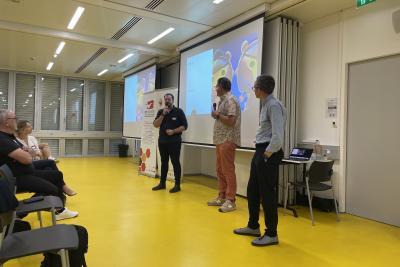 Agrandir l'image 12 sur 15, fenêtre modale